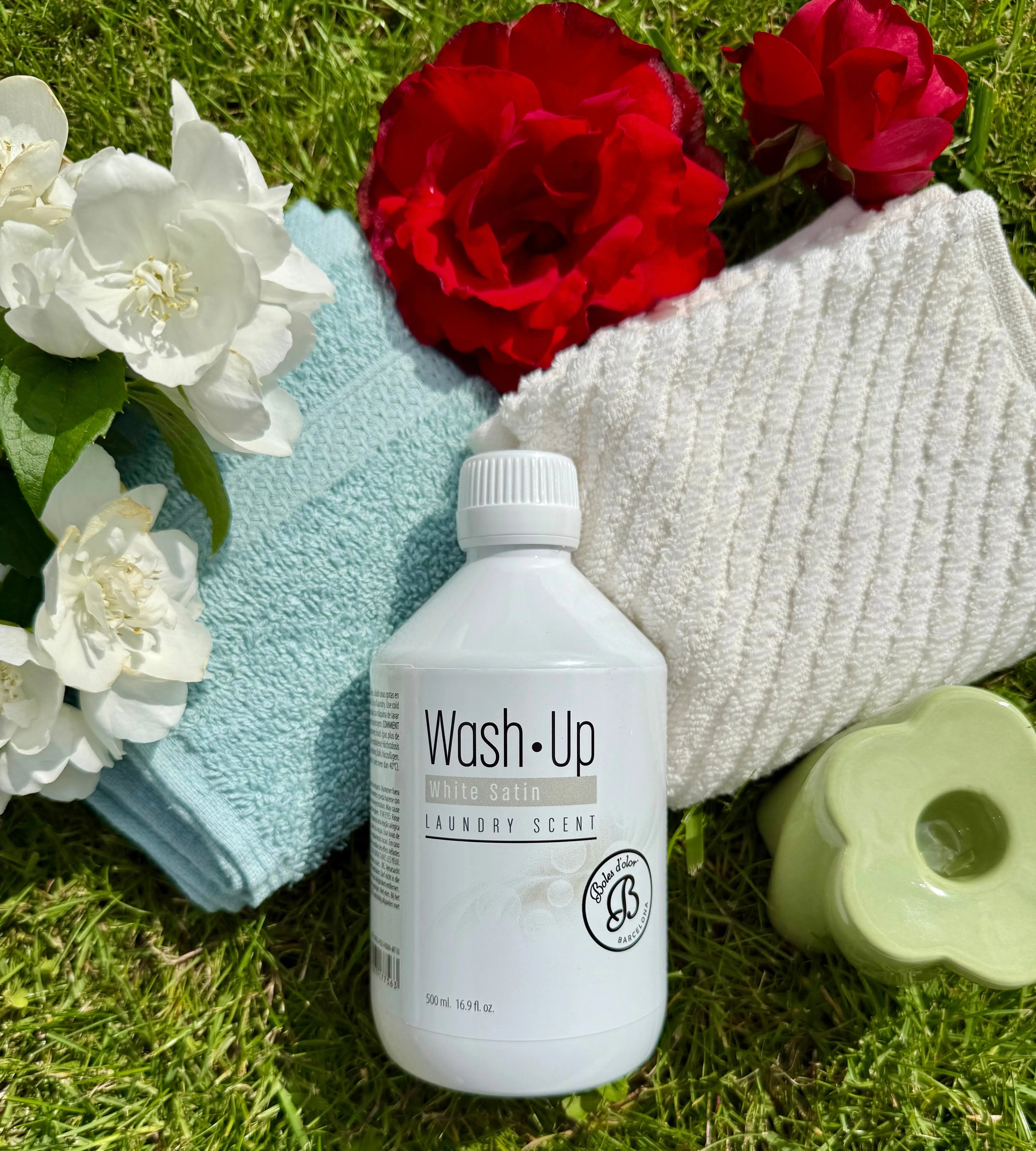 PARFUM DE LINGE 500 ml White Satin Ma boutique  Maison Olyss